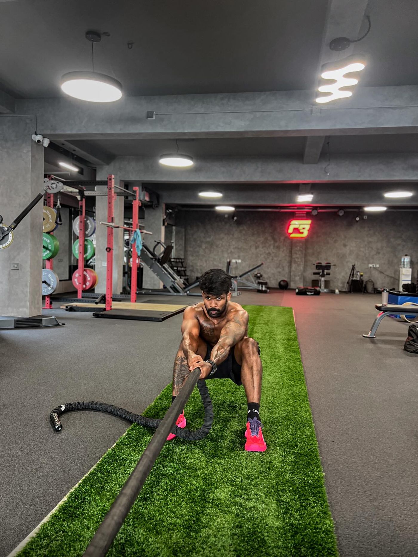Sled and functional conditioning on the outdoor turf